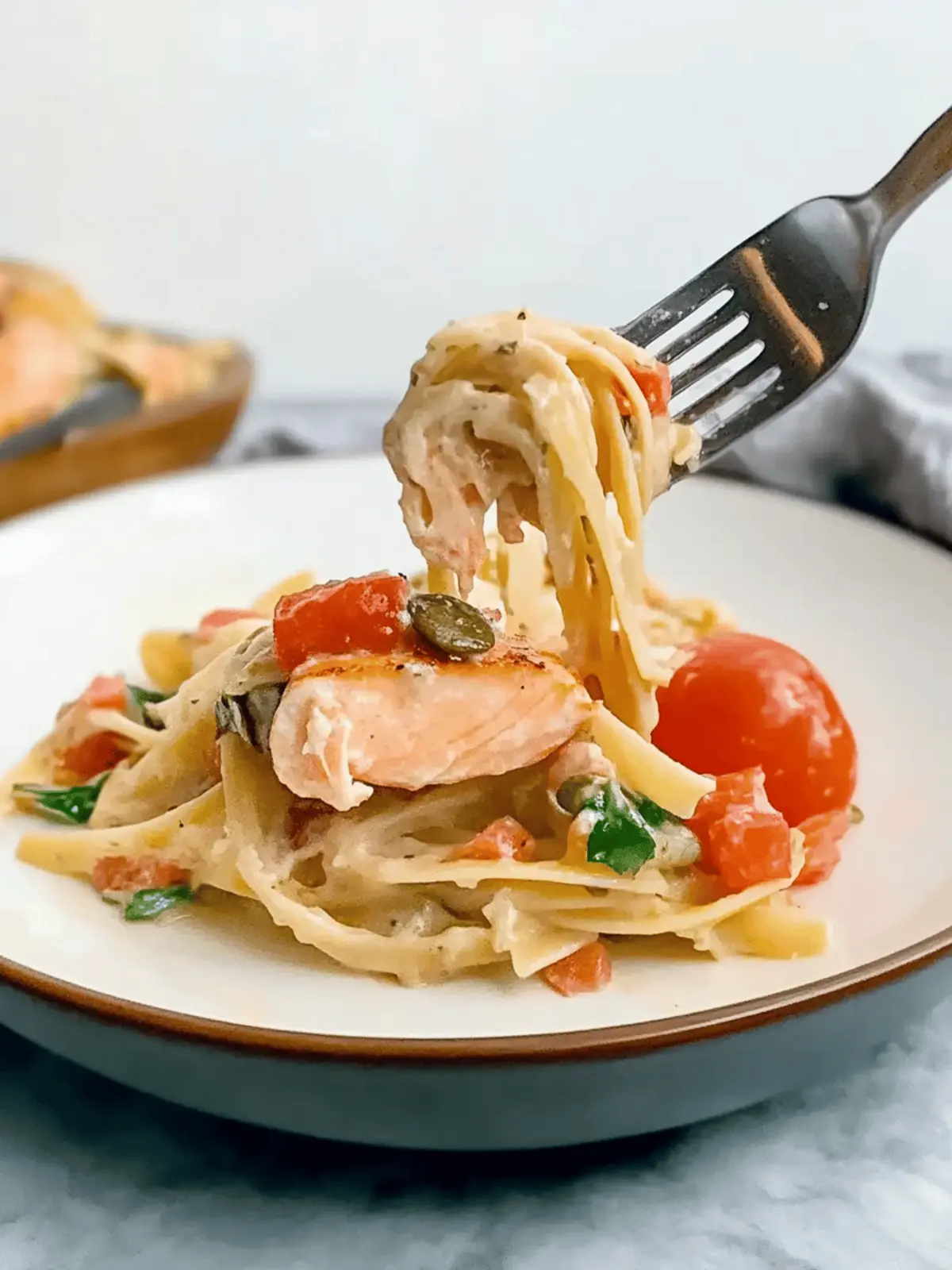 Healthy & Creamy Tuscan Salmon Pasta in Just 30 Minutes 2 Healthy & Creamy Tuscan Salmon Pasta