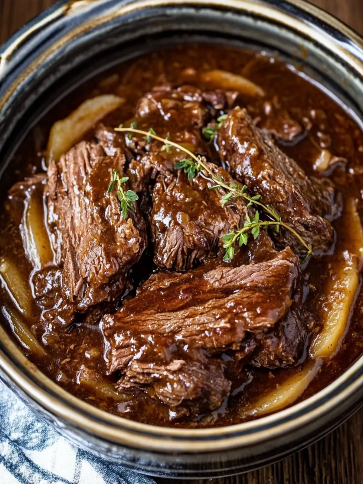 Savory Smothered Beef Roast Slow Cooker Magic for Dinner 4 Smothered Beef Roast Slow Cooker