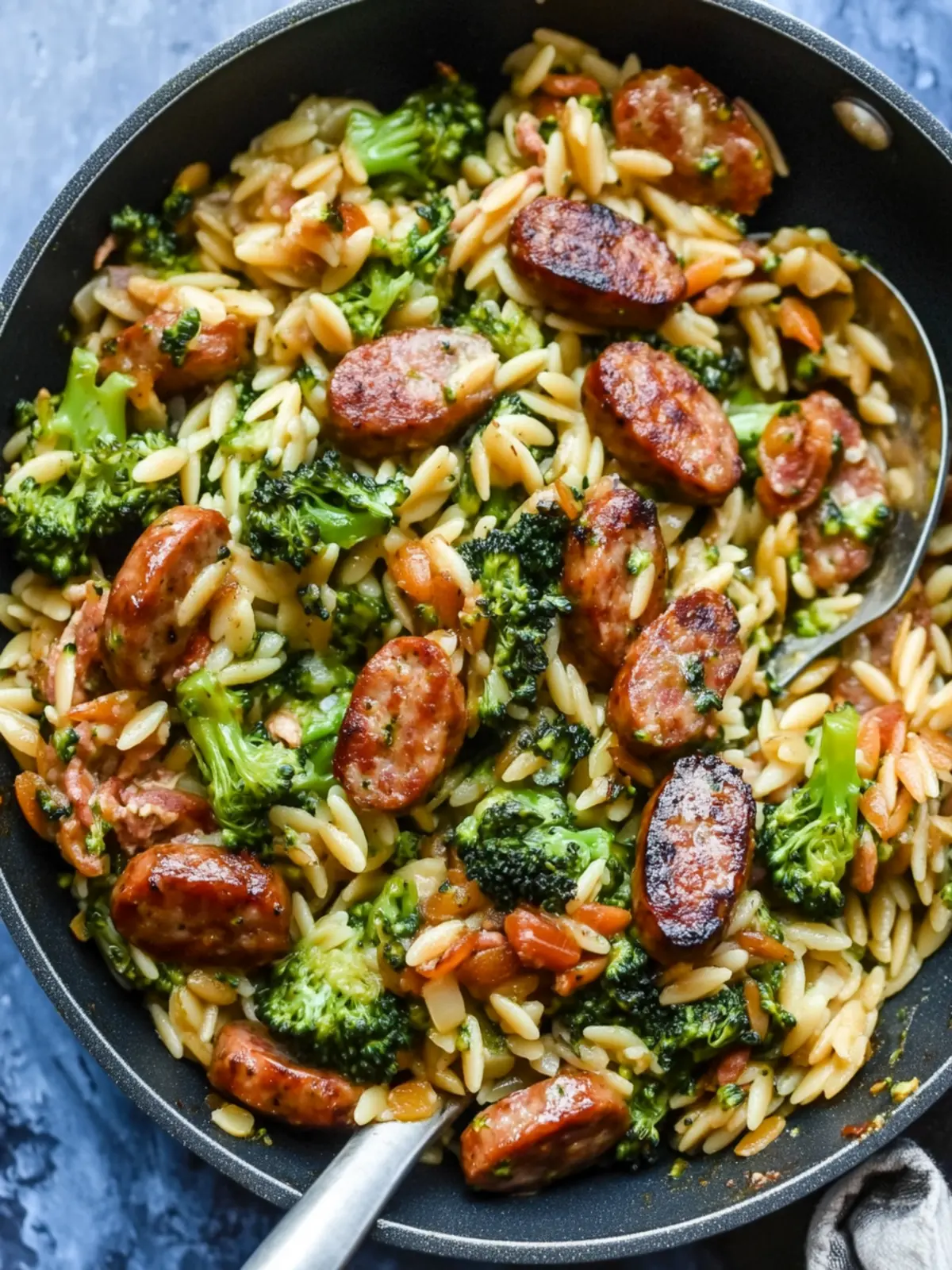 Savory Chicken Sausage, Broccoli, and Orzo Skillet Bliss 3 Chicken Sausage, Broccoli, and Orzo Skillet